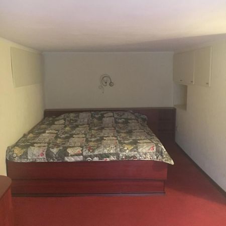 Apartment Red Lane 9 Odessa Zewnętrze zdjęcie